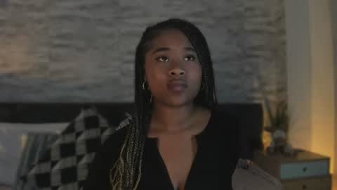 Snapshot of anneth__m chatting on June 10, 2026, 7:35 pm Anneth online show from June 10, 2026, 7:35 pm