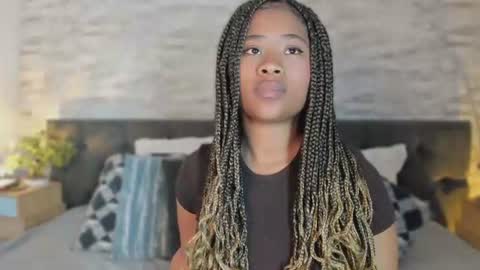 Snapshot of anneth__m chatting on June 20, 2026, 7:38 pm Anneth online show from June 20, 2026, 7:38 pm