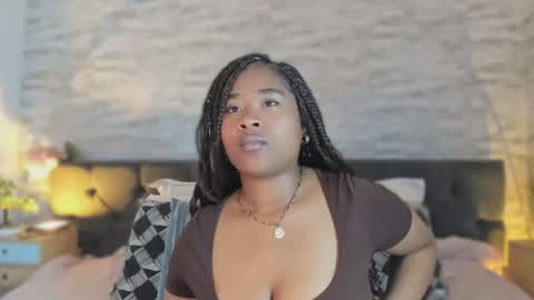 Snapshot of anneth__m chatting on July 29, 2026, 7:34 pm Anneth online show from July 29, 2026, 7:34 pm