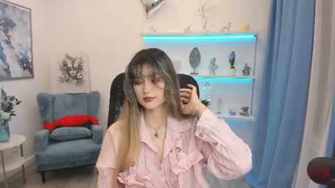 annetli online show from June 14, 2026, 3:19 am