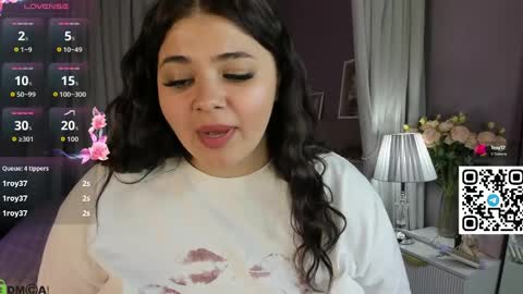 Snapshot of annette_nelsone chatting on June 5, 2026, 6:52 am annette_nelsone online show from June 5, 2026, 6:52 am