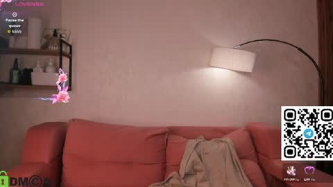 Snapshot of annette_nelsone chatting on July 7, 2026, 6:47 am annette_nelsone online show from July 7, 2026, 6:47 am