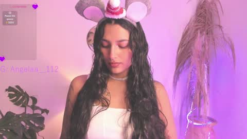 Angel online show from December 31, 2024, 5:40 pm