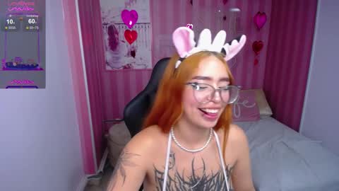 Snapshot of anni_acker_b chatting on February 17, 2025, 10:36 pm Anni acker b online show from February 17, 2025, 10:36 pm