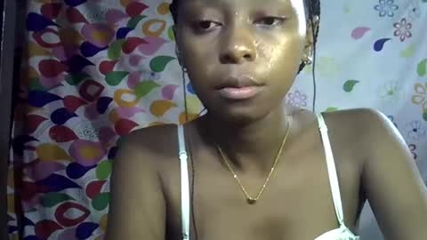 Snapshot of annie20002 chatting on March 19, 2026, 6:28 am Annie online show from March 19, 2026, 6:28 am