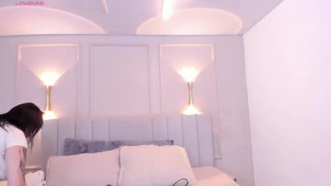 Snapshot of annie_20_ chatting on February 4, 2026, 12:11 pm annie_20_ online show from February 4, 2026, 12:11 pm