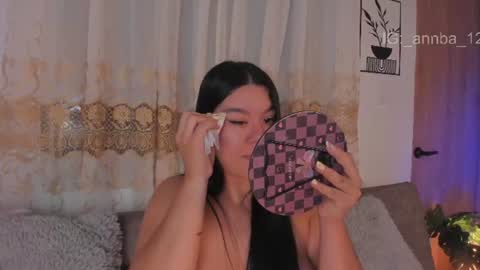 Snapshot of annie_barozzi chatting on July 4, 2026, 9:54 pm annie_barozzi online show from July 4, 2026, 9:54 pm