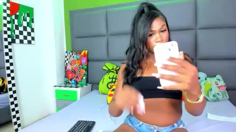 Snapshot of annie_dolce_ chatting on September 11, 2025, 4:18 pm annie_dolce_ online show from September 11, 2025, 4:18 pm