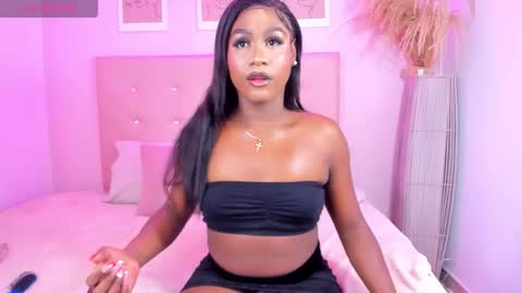 Snapshot of annie_dolce_ chatting on October 4, 2025, 8:51 pm annie_dolce_ online show from October 4, 2025, 8:51 pm