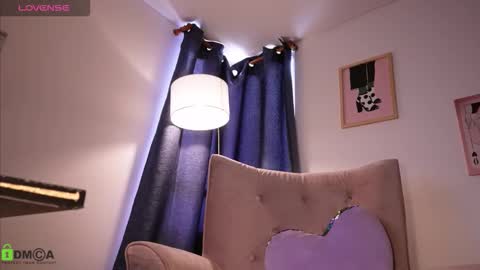 Snapshot of annie_es chatting on January 15, 2026, 2:21 pm Annie online show from January 15, 2026, 2:21 pm