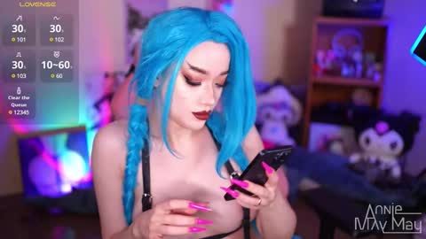 Snapshot of annie_may_may chatting on February 25, 2025, 5:30 am Annie May online show from February 25, 2025, 5:30 am