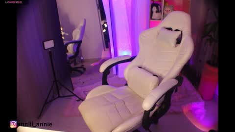 JEANNE no olvides seguirme dont forget follow me  uu online show from June 15, 2026, 1:52 am