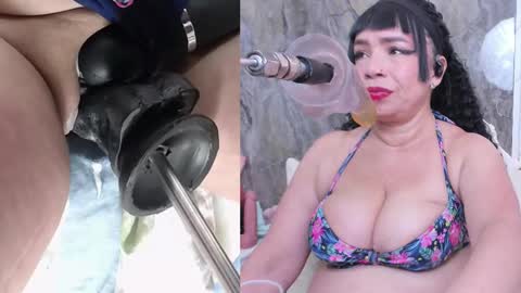 annie_wigg_ online show from November 1, 2025, 3:52 am