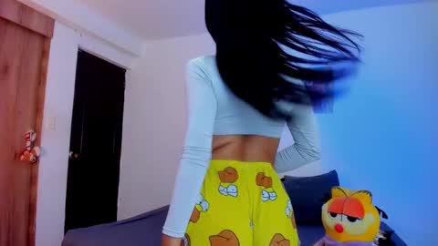 AnnieBlu3 online show from January 31, 2025, 10:52 pm