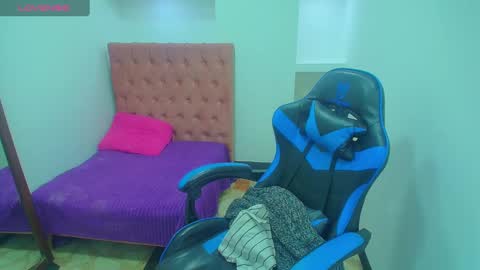 Anniee online show from February 28, 2025, 5:37 pm