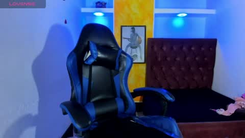 Snapshot of anniee_x chatting on May 14, 2026, 1:18 pm Anniee online show from May 14, 2026, 1:18 pm