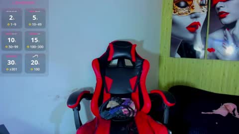 Snapshot of anniee_x chatting on June 19, 2026, 1:26 pm Anniee online show from June 19, 2026, 1:26 pm