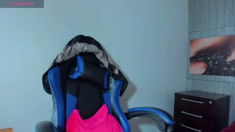Snapshot of anniee_x chatting on July 7, 2026, 11:47 am Anniee online show from July 7, 2026, 11:47 am