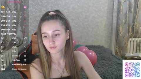 annieee_smith online show from January 9, 2026, 9:05 pm