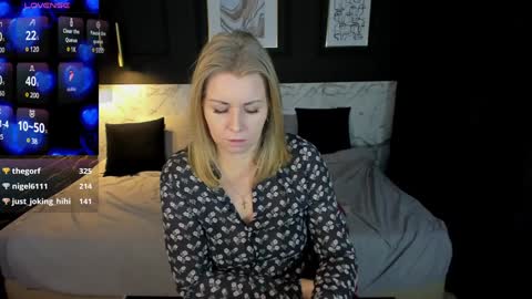 Annie online show from January 27, 2025, 8:51 am