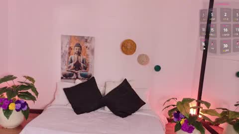 Snapshot of annienasty chatting on July 30, 2026, 11:20 am Annie online show from July 30, 2026, 11:20 am