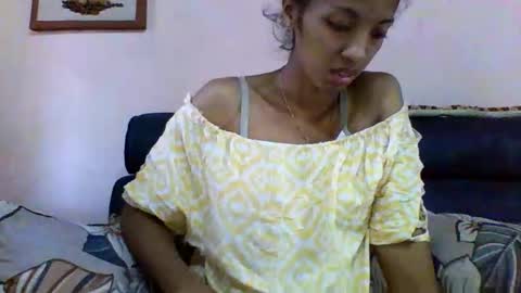 Snapshot of anniesexy1 chatting on October 25, 2025, 6:10 am anniesexy1 online show from October 25, 2025, 6:10 am