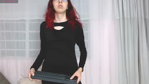 Snapshot of anniesparkle chatting on July 8, 2026, 12:04 am Annie Sparkle online show from July 8, 2026, 12:04 am
