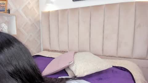 Snapshot of anniie_queen chatting on June 13, 2026, 3:26 am Annie Queen online show from June 13, 2026, 3:26 am