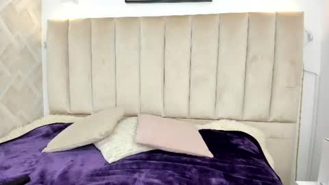 Snapshot of anniie_queen chatting on July 3, 2026, 4:52 am Annie Queen online show from July 3, 2026, 4:52 am