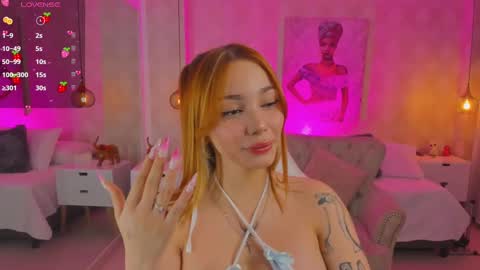 VIVIANNA online show from September 25, 2025, 3:32 am