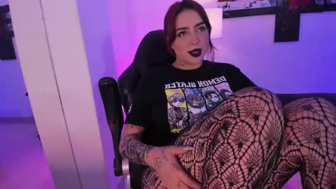 Snapshot of annikamerliahh_ chatting on February 23, 2025, 12:16 pm Annika online show from February 23, 2025, 12:16 pm