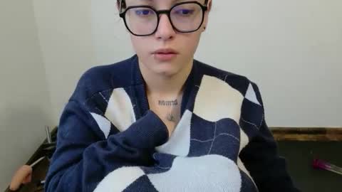 Gaby 3 online show from May 1, 2026, 12:21 pm