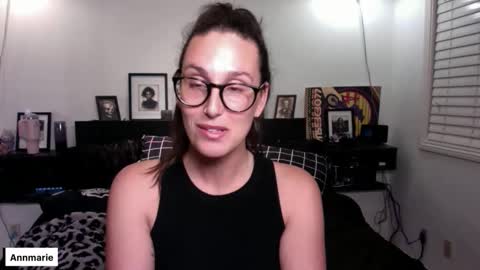 Snapshot of annmarieferrara chatting on October 15, 2025, 2:44 am Ann online show from October 15, 2025, 2:44 am