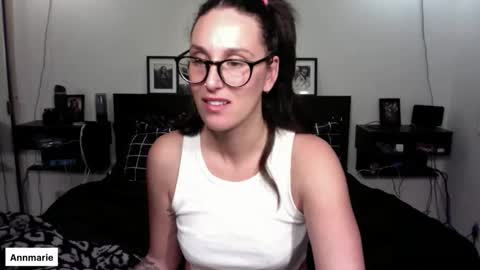 Snapshot of annmarieferrara chatting on November 19, 2025, 3:50 am Ann online show from November 19, 2025, 3:50 am