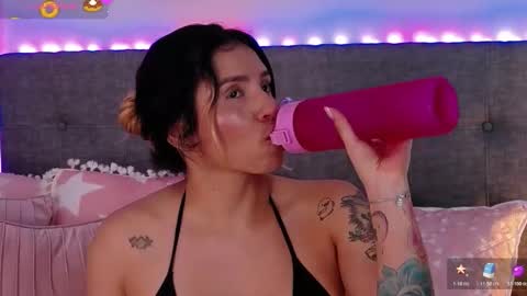 Snapshot of anntonellalee chatting on November 25, 2025, 7:58 pm Antonella Lee online show from November 25, 2025, 7:58 pm