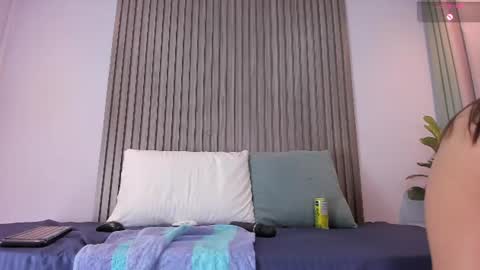 Snapshot of anny_cute01 chatting on June 13, 2026, 10:29 pm Anny online show from June 13, 2026, 10:29 pm