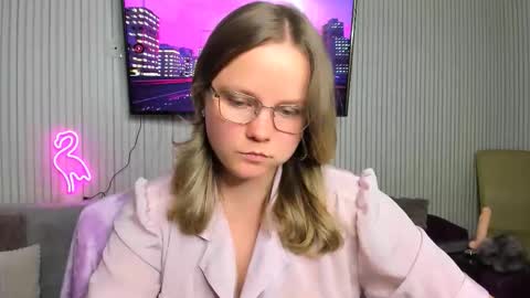 Snapshot of anny_love_you chatting on October 30, 2025, 8:31 pm anny_love_you online show from October 30, 2025, 8:31 pm