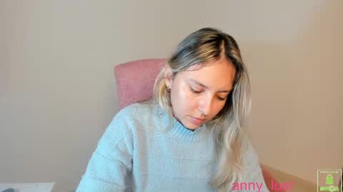 Snapshot of anny_lust chatting on November 12, 2025, 3:12 pm Issabela online show from November 12, 2025, 3:12 pm