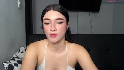 Anny online show from October 6, 2025, 2:03 pm