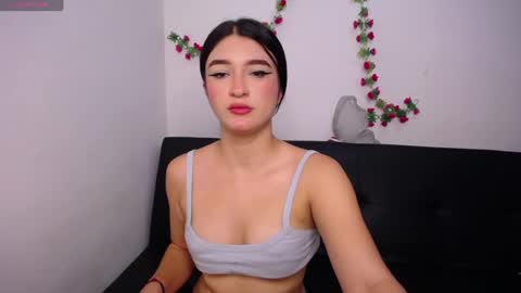 Snapshot of anny_naf chatting on May 21, 2026, 2:46 pm Anny online show from May 21, 2026, 2:46 pm