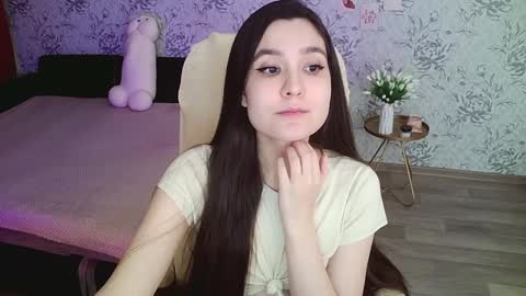 Annie online show from February 7, 2025, 3:34 am