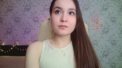 Annie online show from September 19, 2025, 4:40 pm