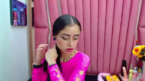 Anny online show from January 15, 2025, 12:58 pm