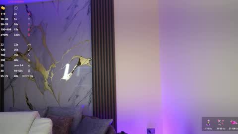 Snapshot of annybuny chatting on October 15, 2025, 11:43 am Ana online show from October 15, 2025, 11:43 am