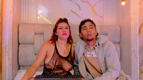 annyeli_bigtits online show from February 25, 2026, 3:05 am
