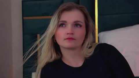 annyraii online show from February 21, 2026, 6:31 pm