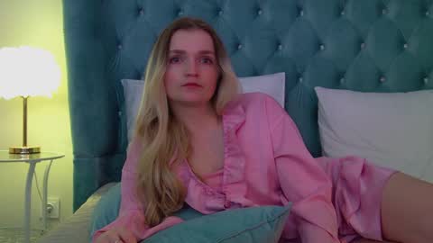 annyraii online show from March 15, 2026, 6:03 pm