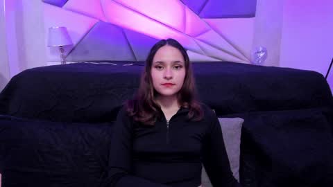 Snapshot of annythomsonn chatting on December 31, 2024, 1:15 am AnnyT online show from December 31, 2024, 1:15 am