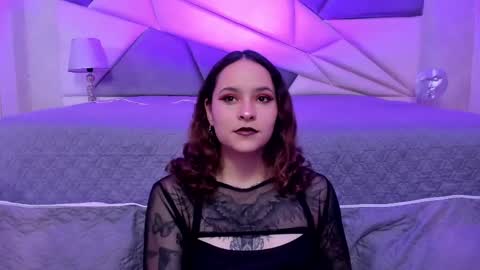 Snapshot of annythomsonn chatting on February 9, 2025, 8:34 pm AnnyT online show from February 9, 2025, 8:34 pm