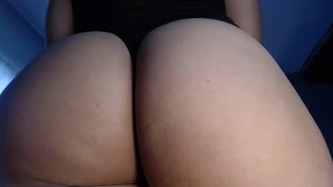 Anny Yeins online show from November 9, 2025, 1:31 pm